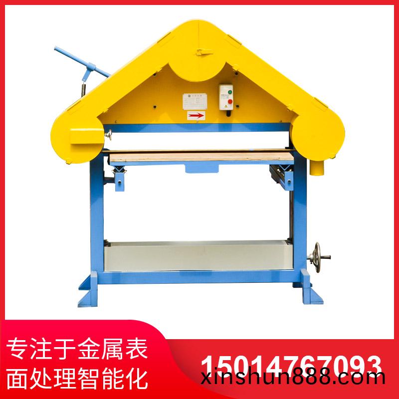 三(san)角(jiao)檯拉(la)絲機